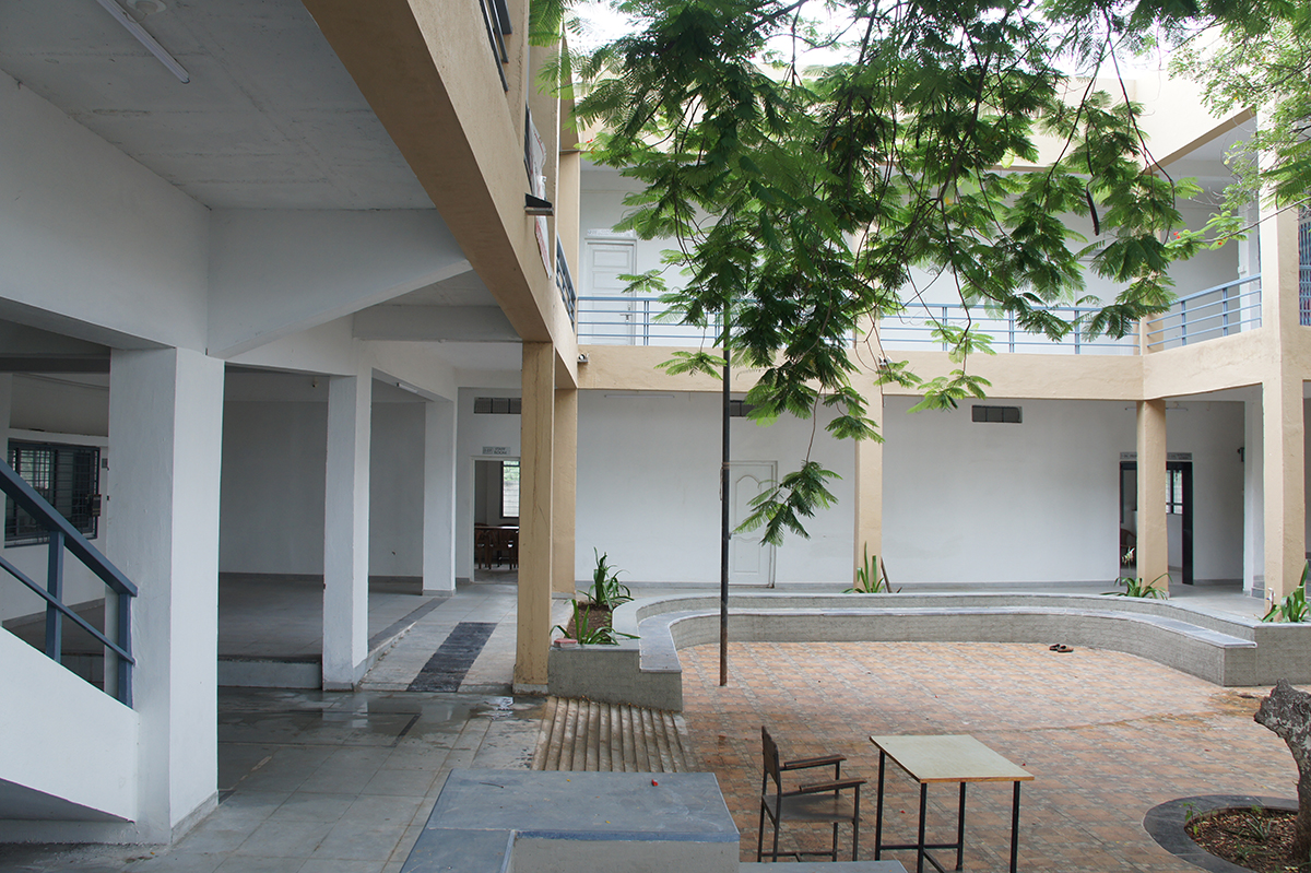 Indoor & Outdoor Sports